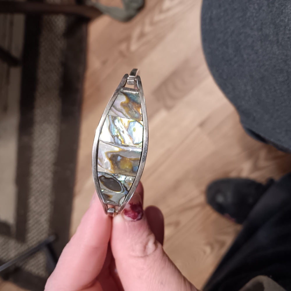 Elegant Silver Abalone Shell Bracelet